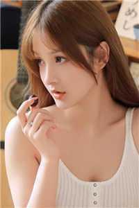 女主叫季然